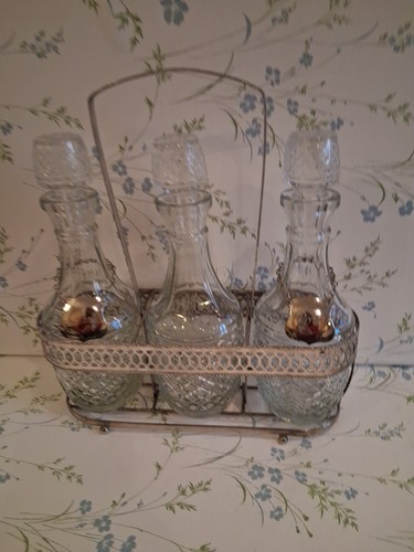 Vintage decanter set - decanter, whiskey
