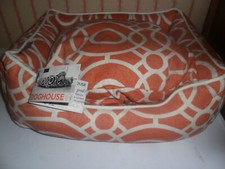 LUXURY DOGHOUSE DESIGN ORANGE