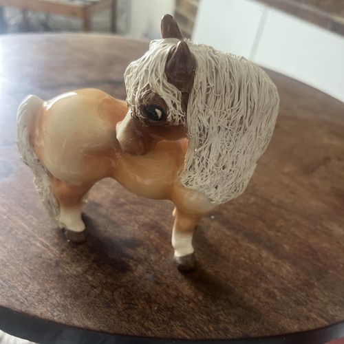 Cheval vintage ceramic - , spotted
