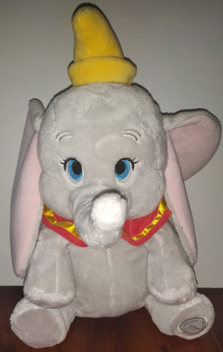 Official disney store dumbo - disney,