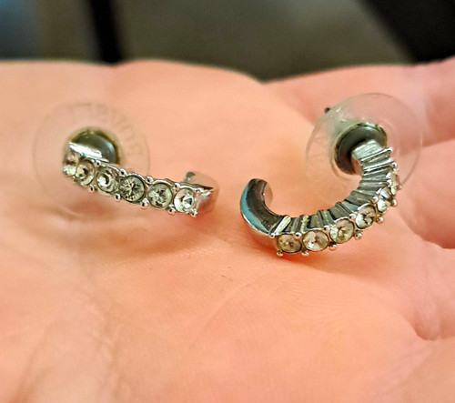 Authentic vintage swarovski - vintage,