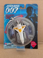 Corgi TY95802 James Bond 007
