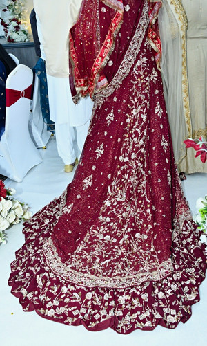 Women red south asian - south,