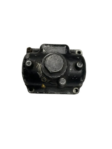 Yamaha housing float chamber - yamaha,