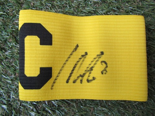 Cameron brannagan hand - hand, signed