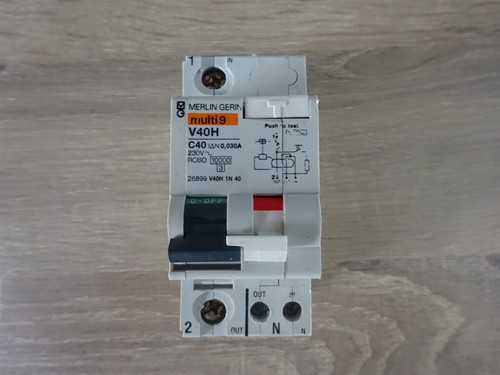 Merlin gerin c40 40a - c40, rcbo