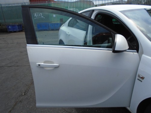 Vauxhall insignia sri 5dr - sri,