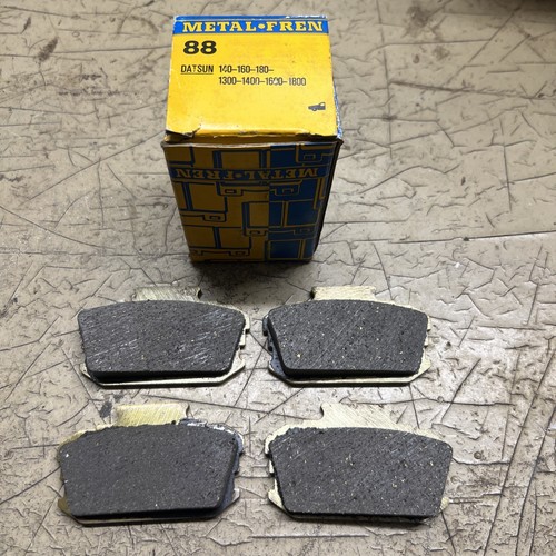 New old stock brake pad - old, (88)