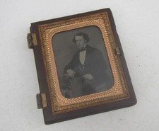 Old Antique Daguerreotype Glass Portrait Photo c1850s
