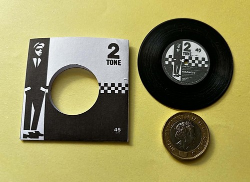 Madness tone the - madness, 2