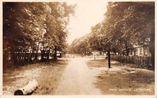 POSTCARD  KENT  LEYSDOWN ON SEA  PARK  AVENUE   RP