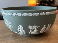 Vintage 1957 Wedgwood Green