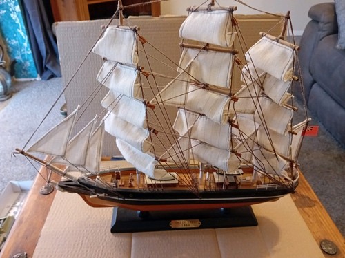 Wooden model the - of,