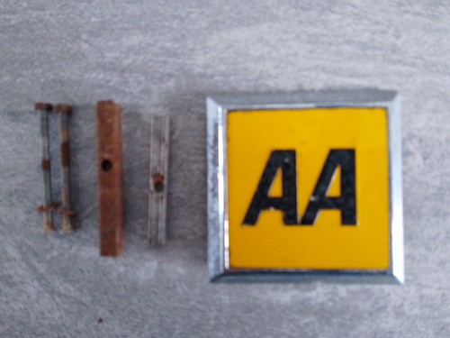 Square metal car grill - aa,