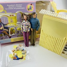 Barbie Doll Happy Family Kitchen Playset Grandma Grandad Families Vintage 1998