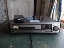 JVC Victor HR-SC1000 S-VHS VCR VHS-C S-VHS Compact Player Recorder