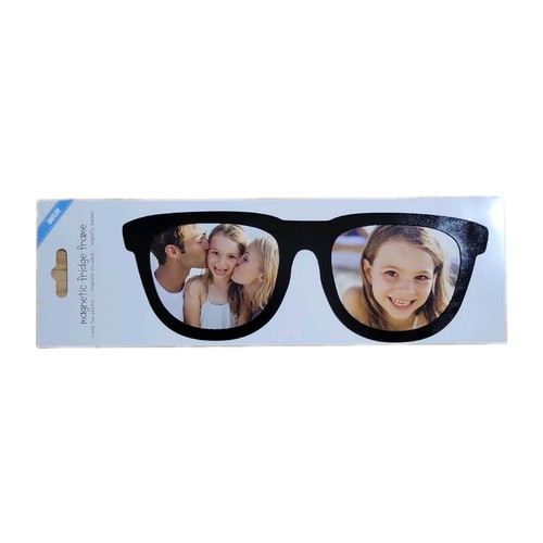 Magnetic photo fridge frame - photo,