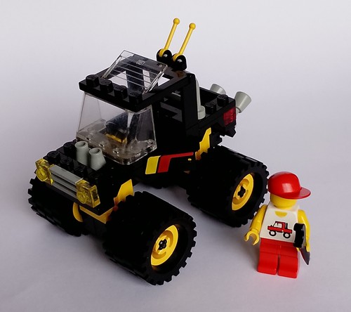 Lego set 6675 - "road, and