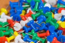 PUSH PIN RED YELLOW WHITE