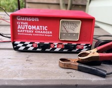 Gunson Automatic 6amp 12 volt Battery Charger Electronically Controlled Output