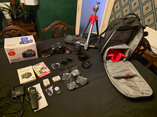 Canon eos 700d dslr - canon, camera