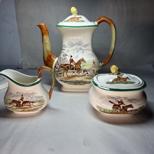 Spode herring hunt - hunt, coffee