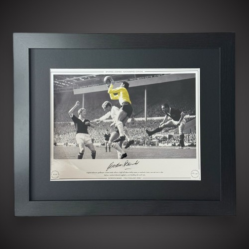 Framed gordon banks england - framed,