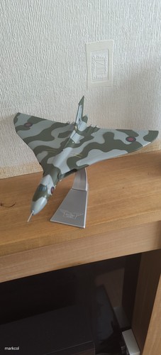 Limited edition corgi aviation - edition,