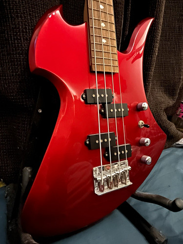 Rich mockingbird bass - rich,