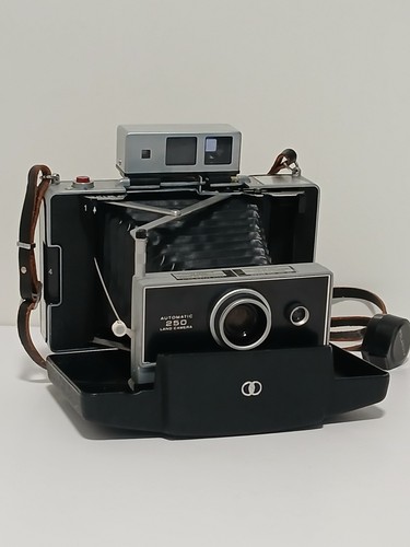 Polaroid 250 land camera - 250,