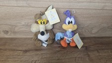 Pair of Looney Tunes Wile E