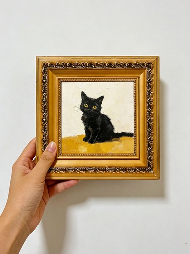 Black cat gold frame - black,