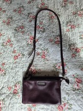 Small Pinciples Burgundy Bag