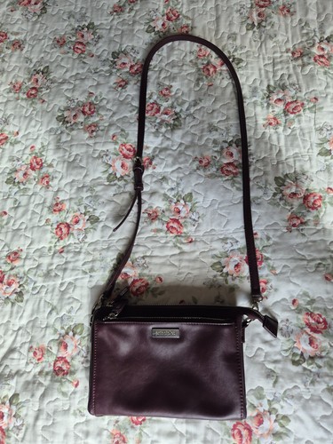 Small pinciples burgundy - small,