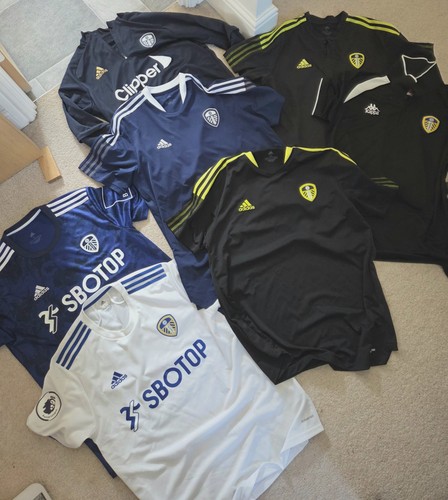 Leeds united football - x,