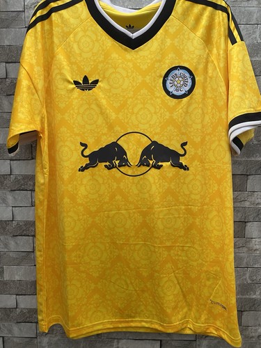Leeds united away shirt - leeds,
