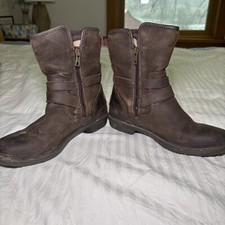 UGG Simmens Waterproof Leather