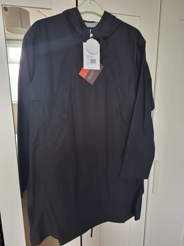 Pretty green white label - green,