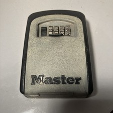 MASTER LOCK Key Safe Medium
