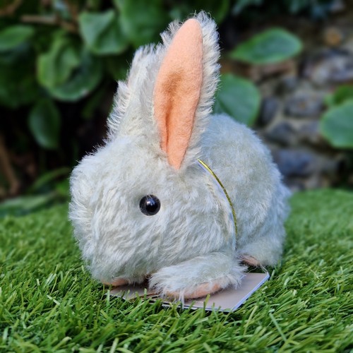 Merrythought sitting rabbit - merrythought,