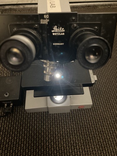Vintage leitz diavert inverted - leitz,