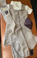 Brownie Girl Scout uniform 5