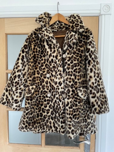 Leopard print coat 1960 - leopard,