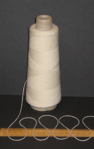 100g cones ecru cream ply - 100g, 4