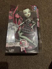 BNIB 2015 Monster High doll