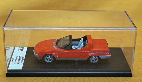 Alezan scale alfa - 1:43,