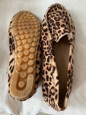 ladies leopard print loafers
