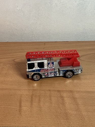 2004 matchbox dennis sabre - #34,