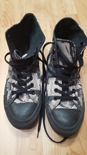 Converse womens 10 Pop Art