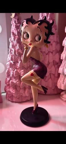 Betty boop leg figurine - betty,